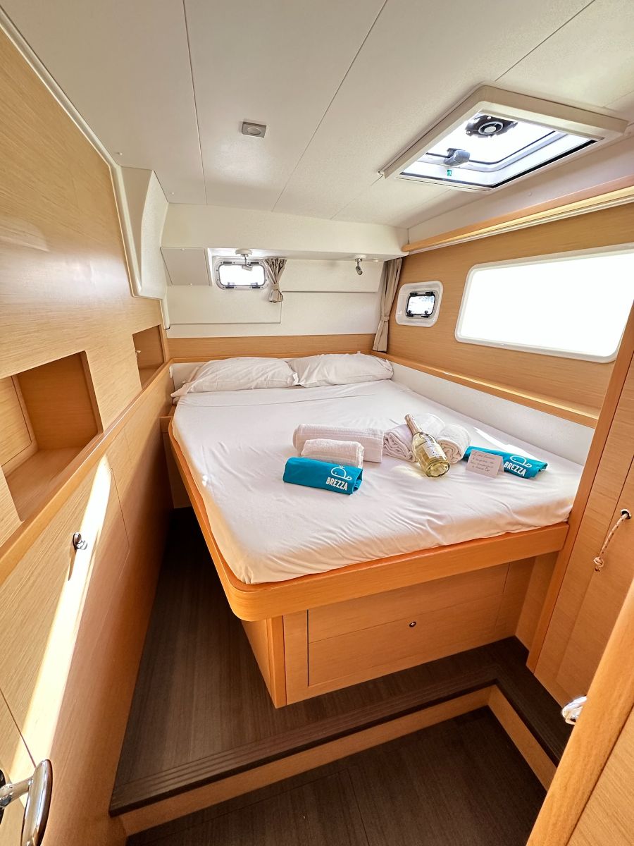 catamarani brezza sailing